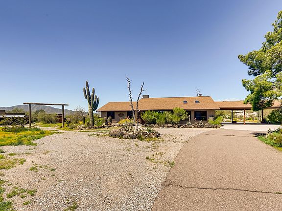 3rd image of 44612 N 18th St