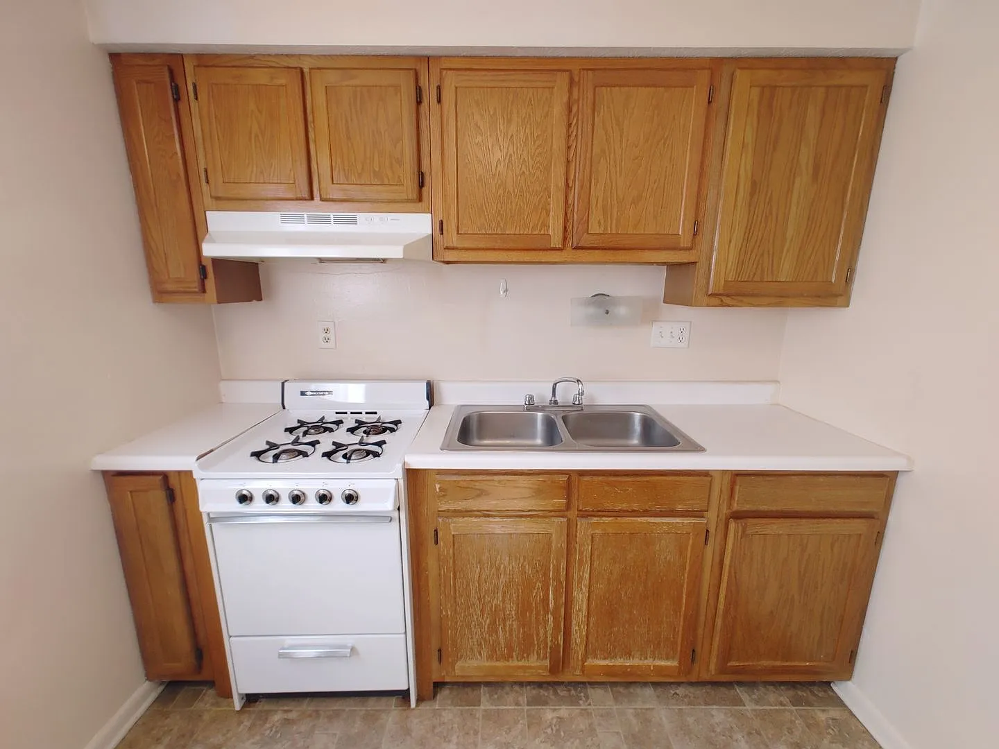 N 4th 2150 ACM — Photo 3