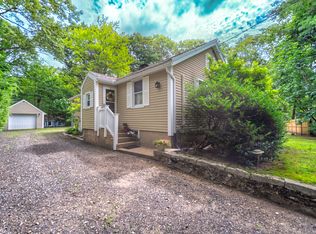 39 Woodland Dr, Lebanon, CT 06249