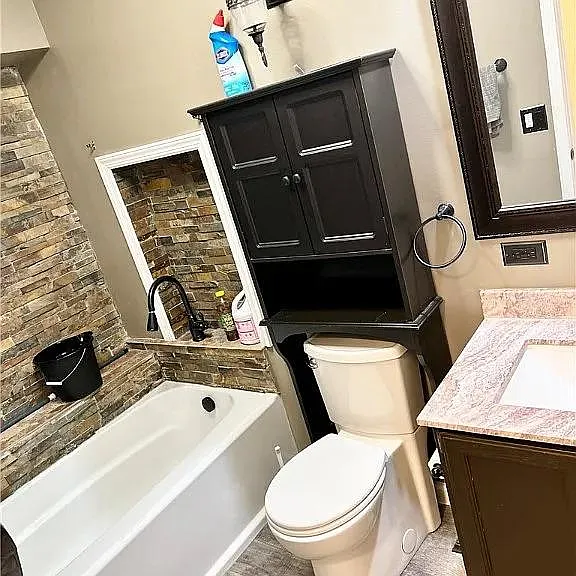 1304 Cedarwood Dr #C3 — Photo 1