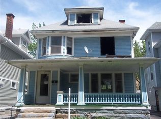 1213 Melbourne Rd, East Cleveland, OH 44112