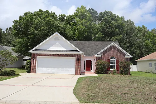 130 Ashworth Dr Photo 1