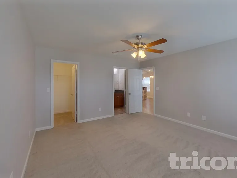 4201 Broadstairs Dr — Photo 9