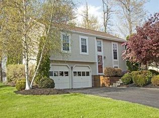 747 Kilbuck Dr, Cranberry Township, PA 16066