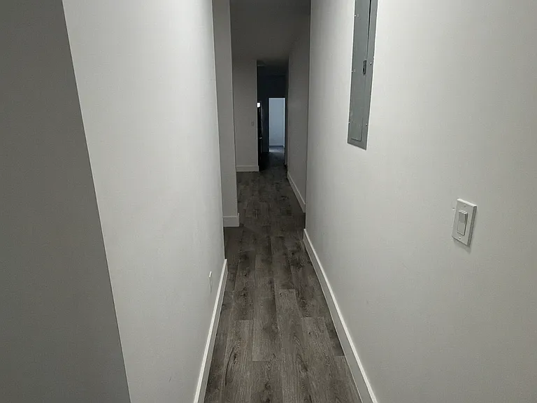 25 Riverview Pl #1L — Photo 13