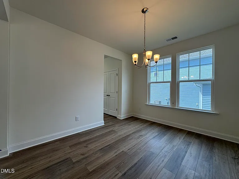 231 Faith Ave — Photo 6