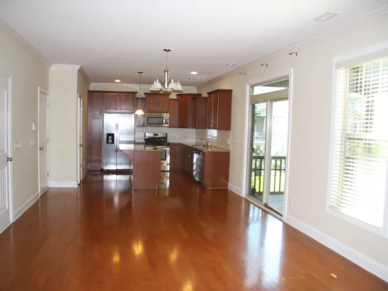 4116 Collamer Dr — Photo 9