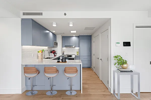 Sold by Nest Seekers International | media 2