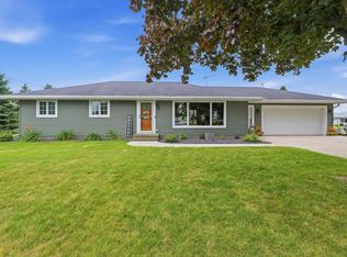 N10470 Meadow Ln, Lomira, WI 53048