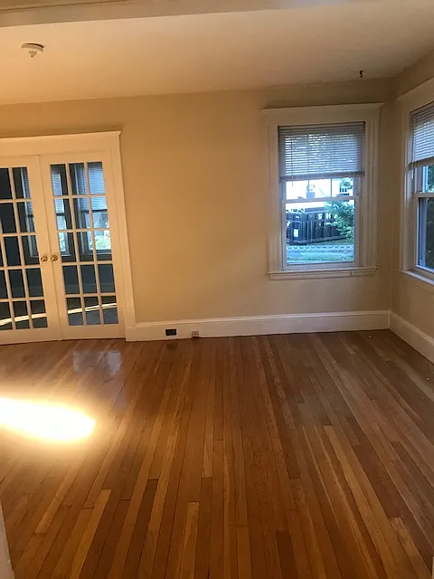 8 Belmont St #2