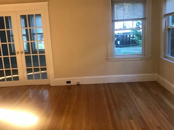 8 Belmont St #2, Newton, MA 02458