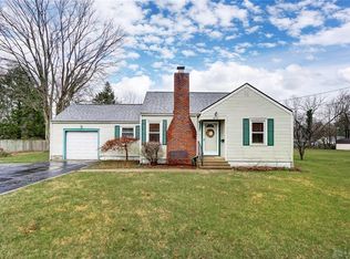 472 Blue Ridge Dr, Dayton, OH 45415