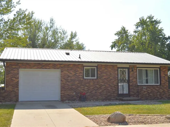 1713 Flatiron Ave, Iowa City, IA 52240
