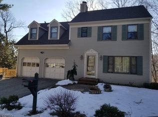 12 Wallace Ave, Morristown, NJ 07960