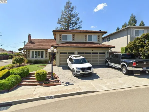 19099 Helton St, Castro Valley, CA 94546