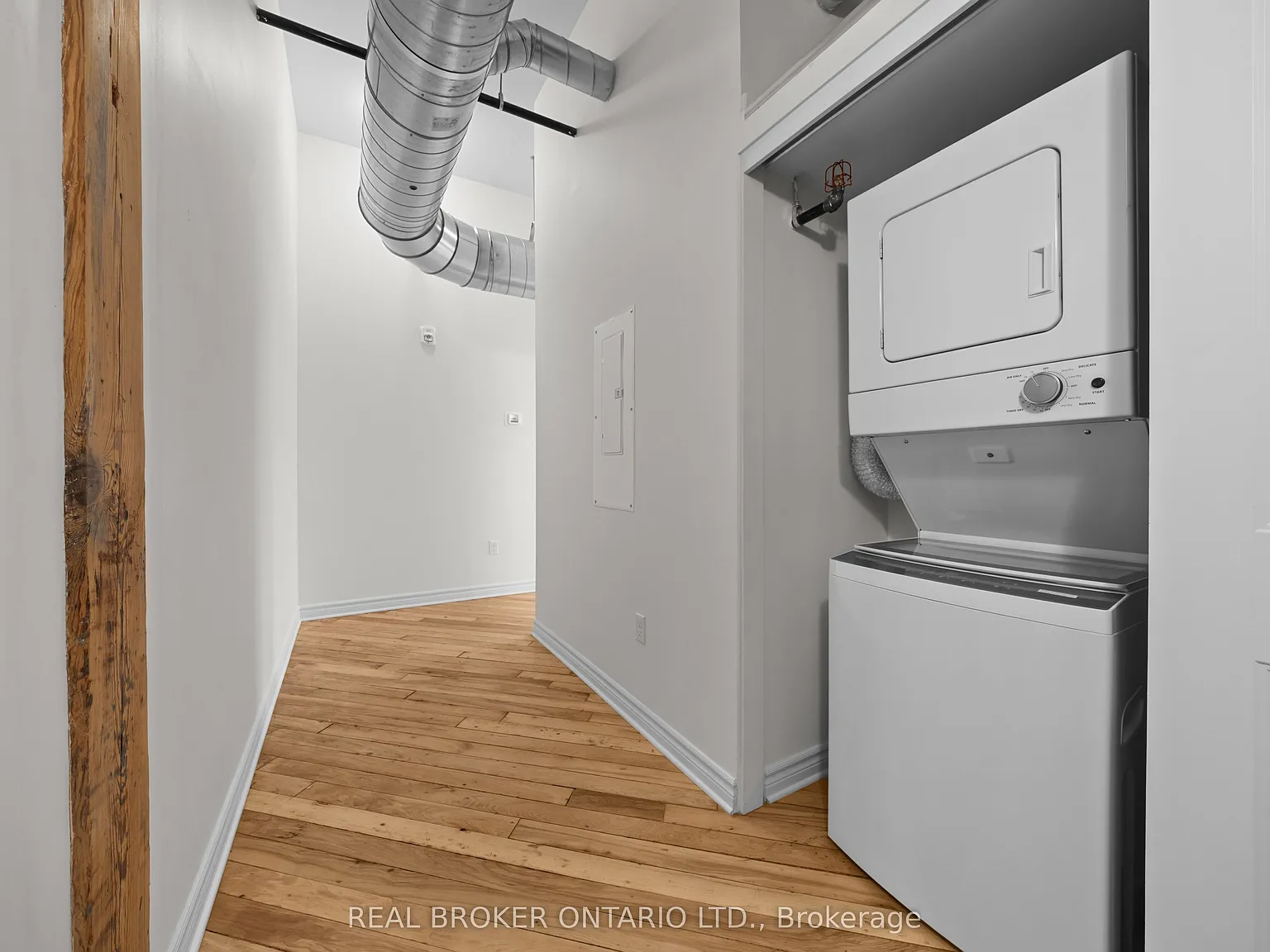 2 bed, $2,880 — Photo 4