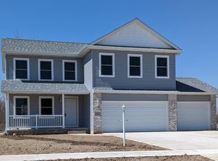 6812 Whitcomb St, Merrillville, IN 46410