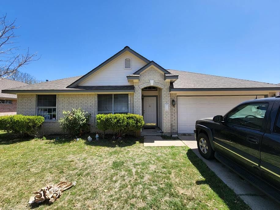 1st image of 1108 Woodview Dr