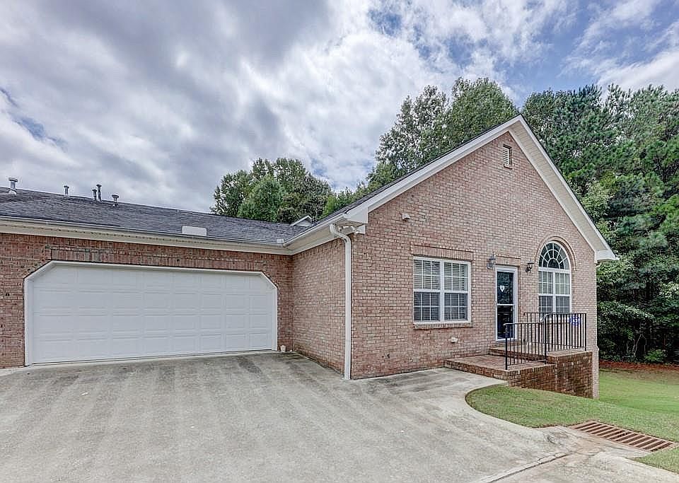 1st image of 3386 Raes Creek Rd #27