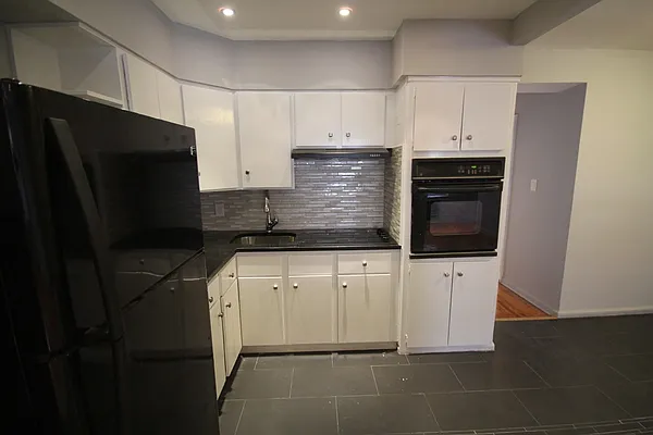 Rented by Metropads | media 12