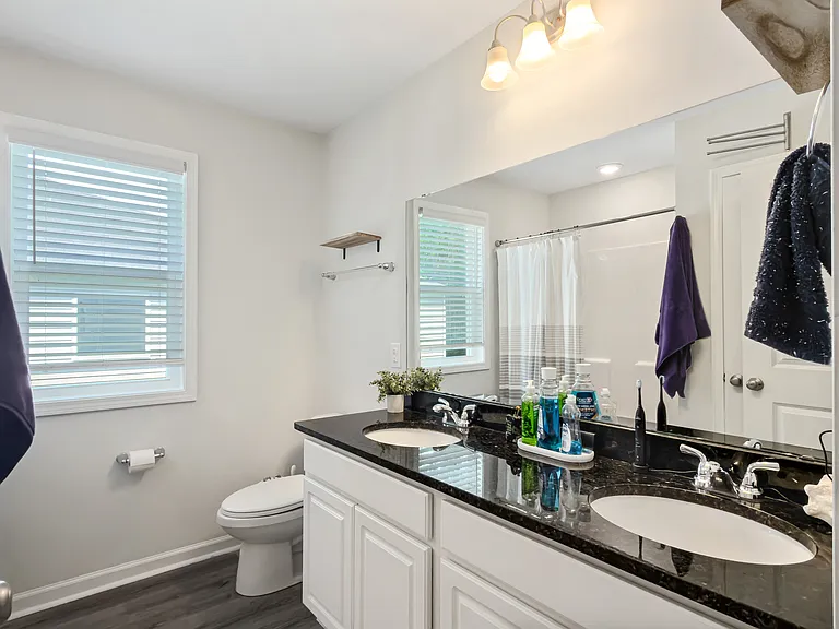 188 Hyrne Dr — Photo 24