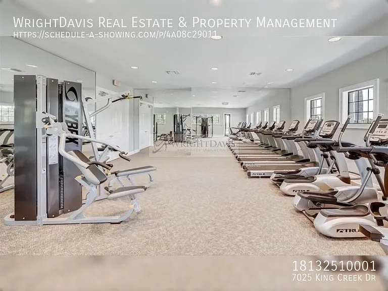 7025 King Creek Dr — Photo 37
