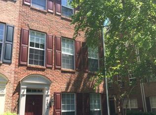 702 Capitol Square Pl SW, Washington, DC 20024