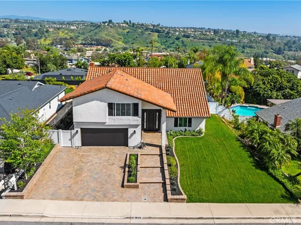 25172 Campina Dr, Mission Viejo, CA 92691