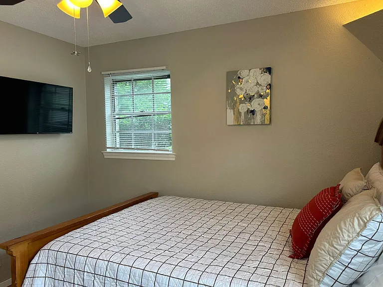 1607 Sagebrush Trl — Photo 5