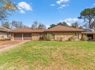 1707 Princeton Dr, Arlington, TX 76015