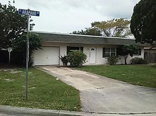 1648 SE Arapaho Ave, Stuart, FL 34994