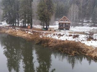 326 River View Dr, Troy, MT 59935