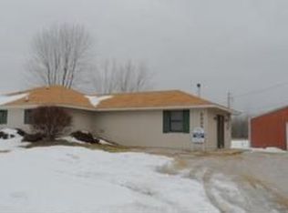 2339 E Gordonville Rd, Midland, MI 48640