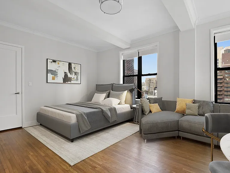 210 W 70th St #1212 — Photo 1
