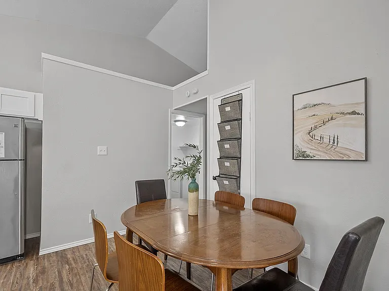 5510 Heathercrest Dr — Photo 10