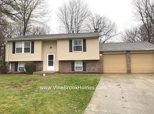 2909 N Rouark Cir, Indianapolis, IN 46229