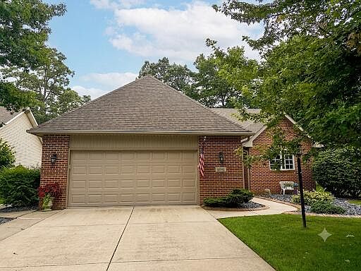 1st image of 6941 Waxwing Cir