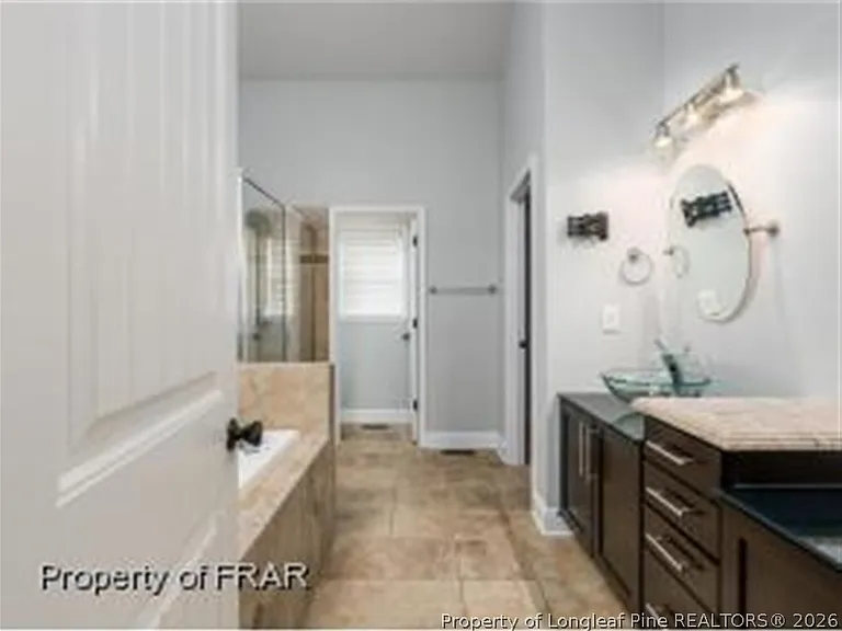 175 Windbrook Ct — Photo 24