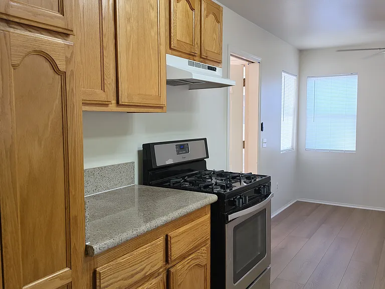 1844 S Chapel Ave #1/2 — Photo 9
