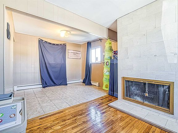 4th image of 9 Sheridan Pl