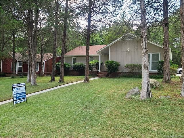 1st image of 11700 Moonridge Dr