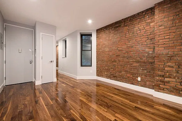 Rented by Bold New York | media 14