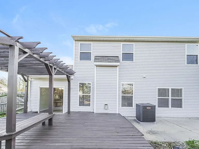 13836 Millers Creek Ln — Photo 13