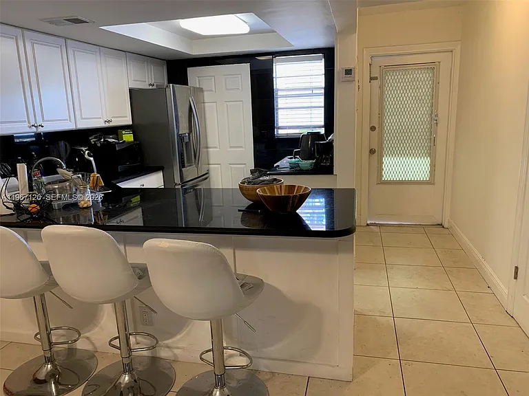 1333 E Hallandale Blvd #143 — Photo 5