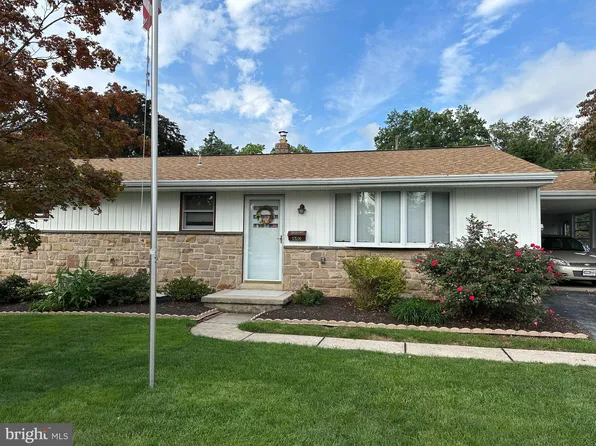 440 N Locust St, Elizabethtown, PA 17022