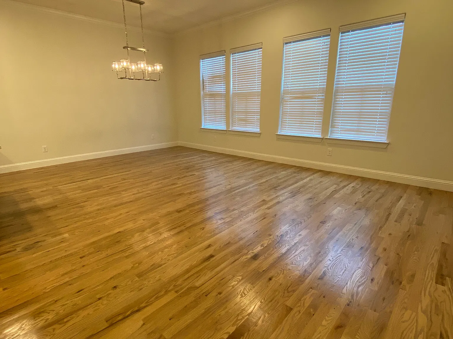 2 bed, 1288 sqft, $2,850 — Photo 4