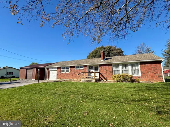 55 Mountain View Dr, Reedsville, PA 17084