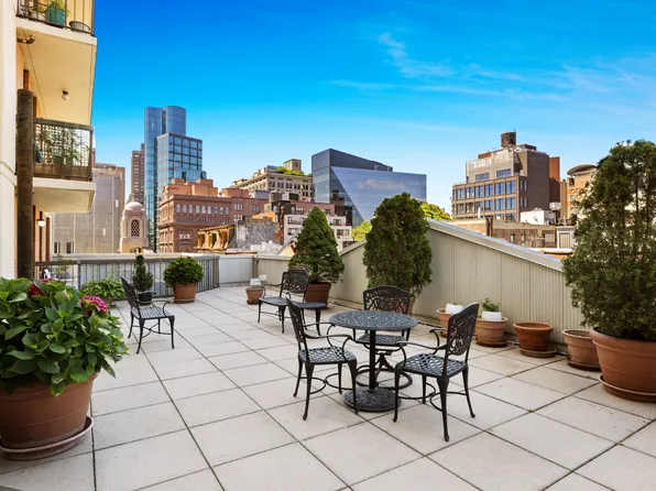 24 East 7th Street 6C image 10 of 10