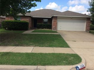 1333 Dandelion Trl, Burleson, TX 76028