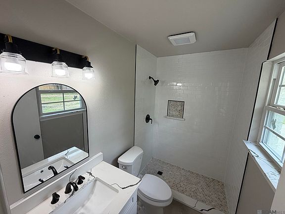 2nd image of 1635 Outrigger Dr